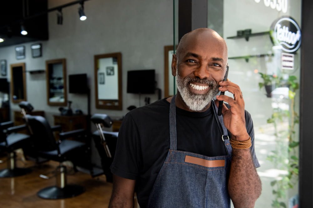 latino-hair-salon-owner-preparing-clients